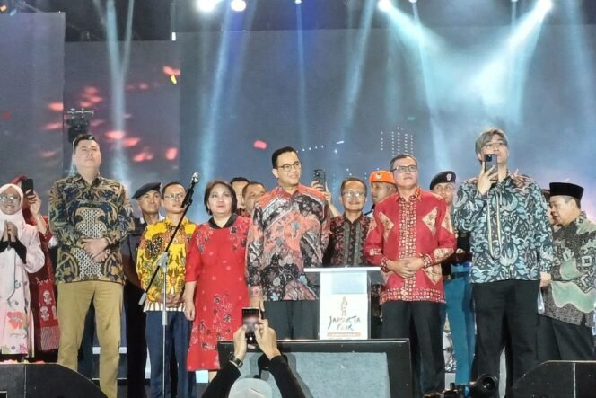 
 Heru Budi Absen, Anies Pimpin Hitung Mundur Pesta Kembang Api di Jakarta Fair Kemayoran