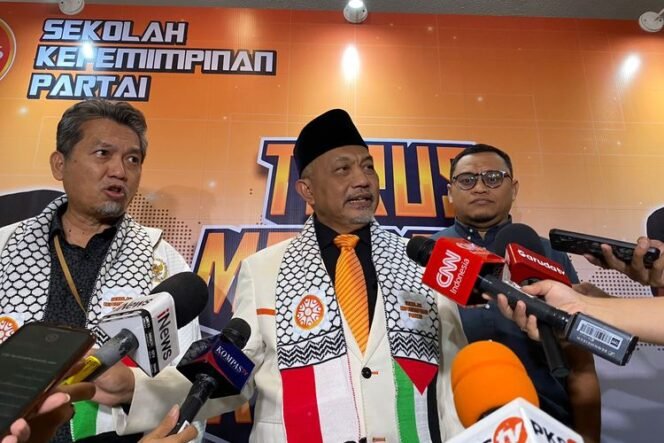 
 PKS Buka Pintu Koalisi dengan PDI-P untuk Usung Anies-Sohibul Iman di Jakarta