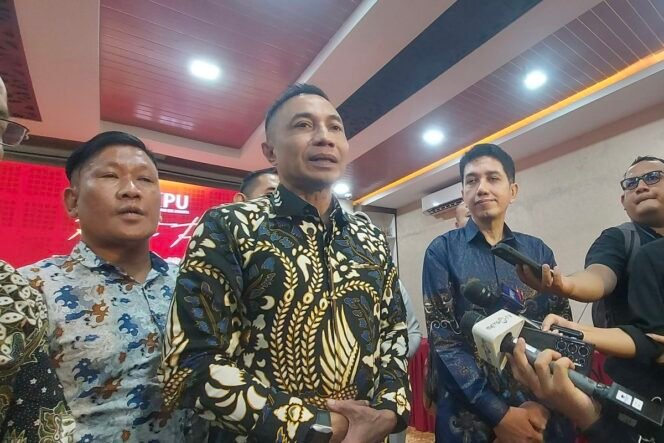 
 Warga Jaksel Syok KTP Suaminya Dicatut Dukung Dharma-Kun di Pilkada Jakarta Independen